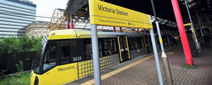 Manchester free buses tram services